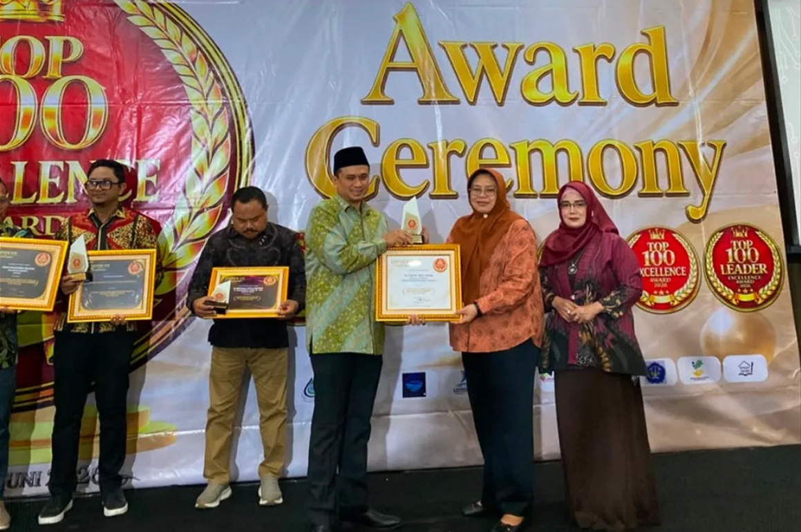 Pesantren Darul Amanah Kendal Raih Penghargaan Internasional Berkat Program Lingkungan Hijau Pesantren Darul Amanah Kendal Raih Penghargaan Internasional Berkat Program Lingkungan Hijau