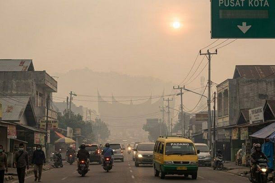 Kabut Asap Belum Mereda, Tiga Wilayah di Sumbar Lanjutkan Pembelajaran Jarak Jauh