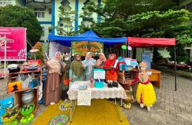 Langkah Kecil untuk Bumi Lebih Baik: UIN STS Jambi Ajak Warga Kurangi Plastik