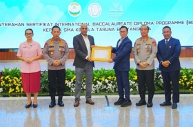 SMA Kemala Taruna Bhayangkara Terima Sertifikat Kurikulum Internasional IBDP dari IBO