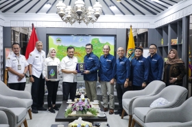 Gubernur Minta Industri Air Minum Dalam Kemasan Perhatikan Keberlanjutan Lingkungan