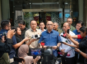 Kejagung Tetapkan Pejabat BGN Berinisial LMI sebagai Tersangka Dugaan Korupsi Pengadaan Food Tray MBG