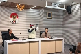KPK OTT Bupati Langkat, Temukan Suap Proyek hingga Aset Rp 1,22 Miliar dan 55 Kg Platinum