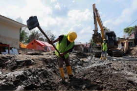 Kementerian PU Tangani Lebih dari 33 Ribu Ton Material Sisa Bencana di Aceh