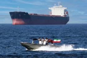 Iran Klaim Serang 10 Kapal di Sekitar Selat Hormuz, Harga Minyak Melonjak