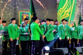 Uu Ruzhanul Pimpin PPP Jawa Barat, Perkuat Kepengurusan hingga Anak Ranting